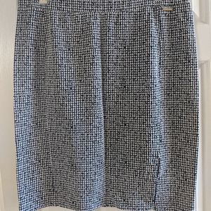 Michael Kors Knit Stretch Skirt, Front-Leg Slit, Black/White, Size XL, EUC